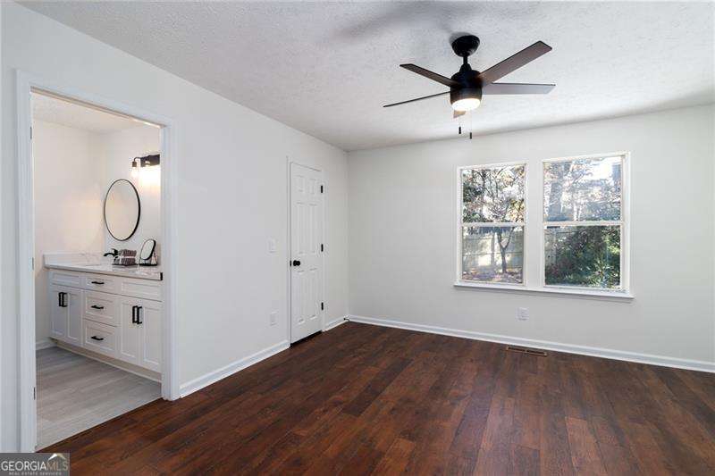 Hickory Forest - Residential