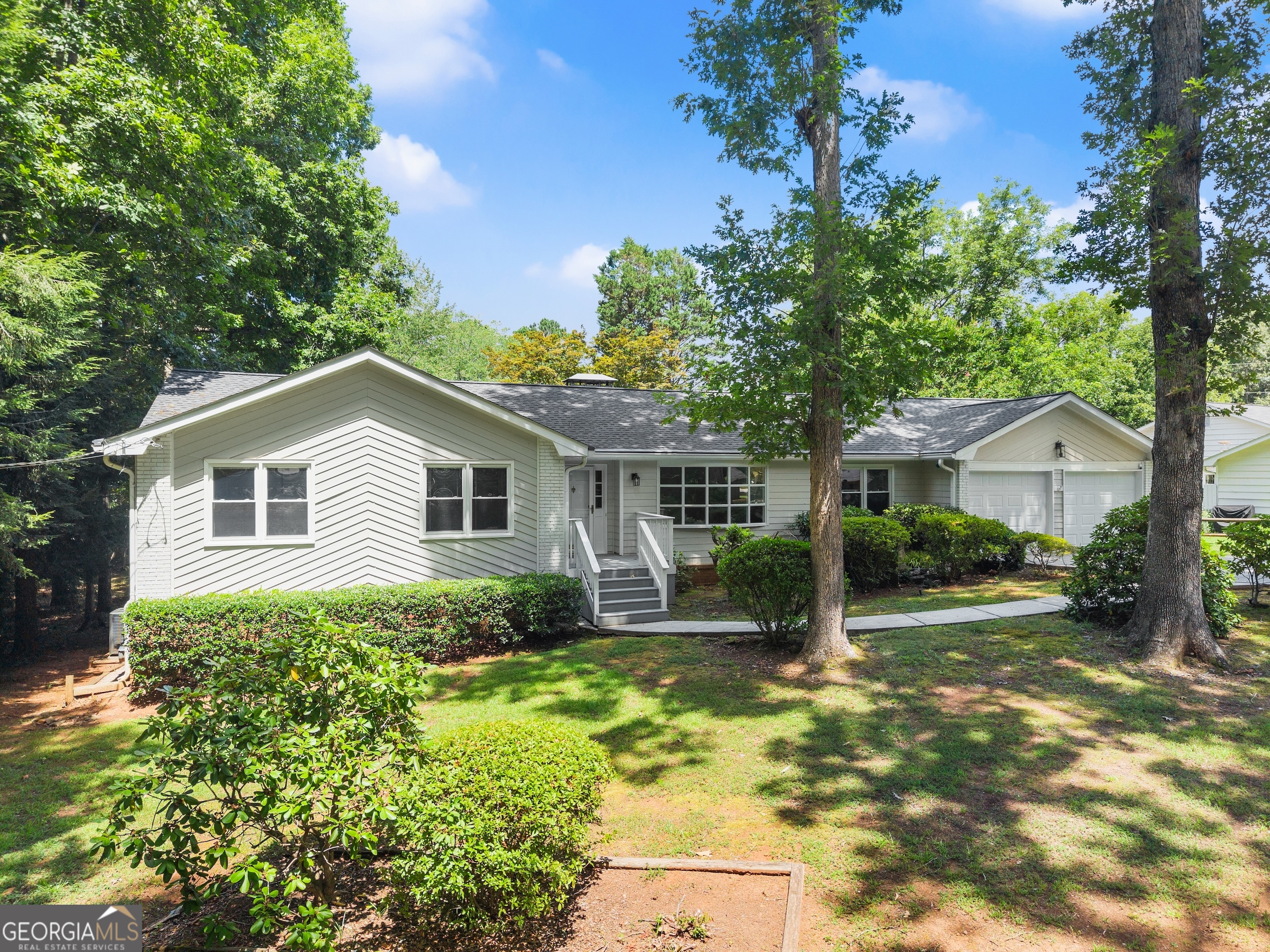 3663 Stonelake CT SW