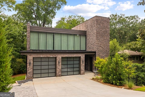 Photo of 2460 Howell Mill Road NW, Atlanta, GA 30318 (MLS # 10821183)