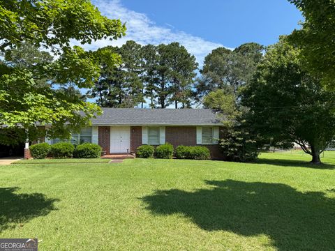 668 Mountain View DR Thomaston GA 30286