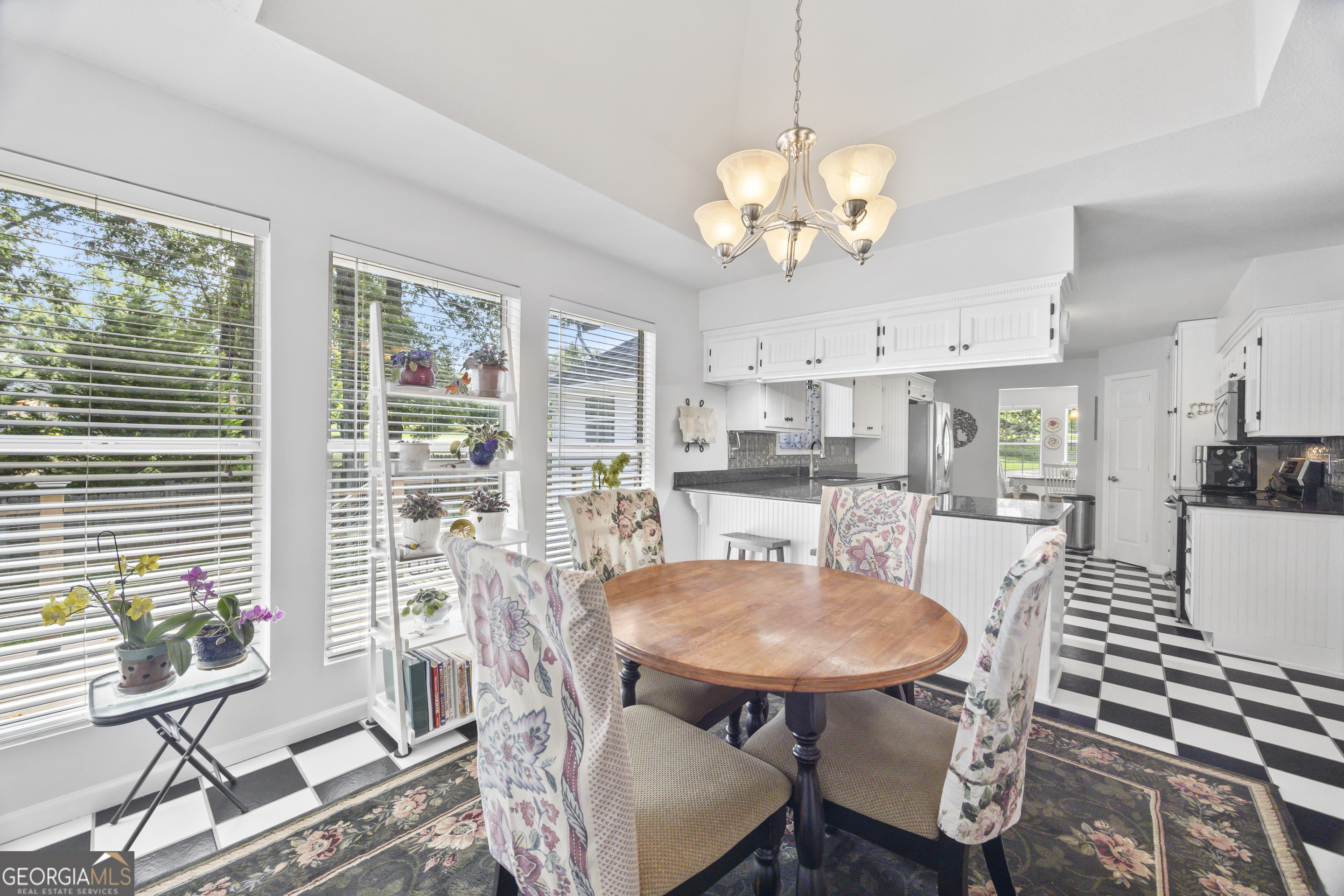 Toccoa, Georgia 30577, United States, 3 Bedrooms Bedrooms, ,3 BathroomsBathrooms,Residential,Active,174913