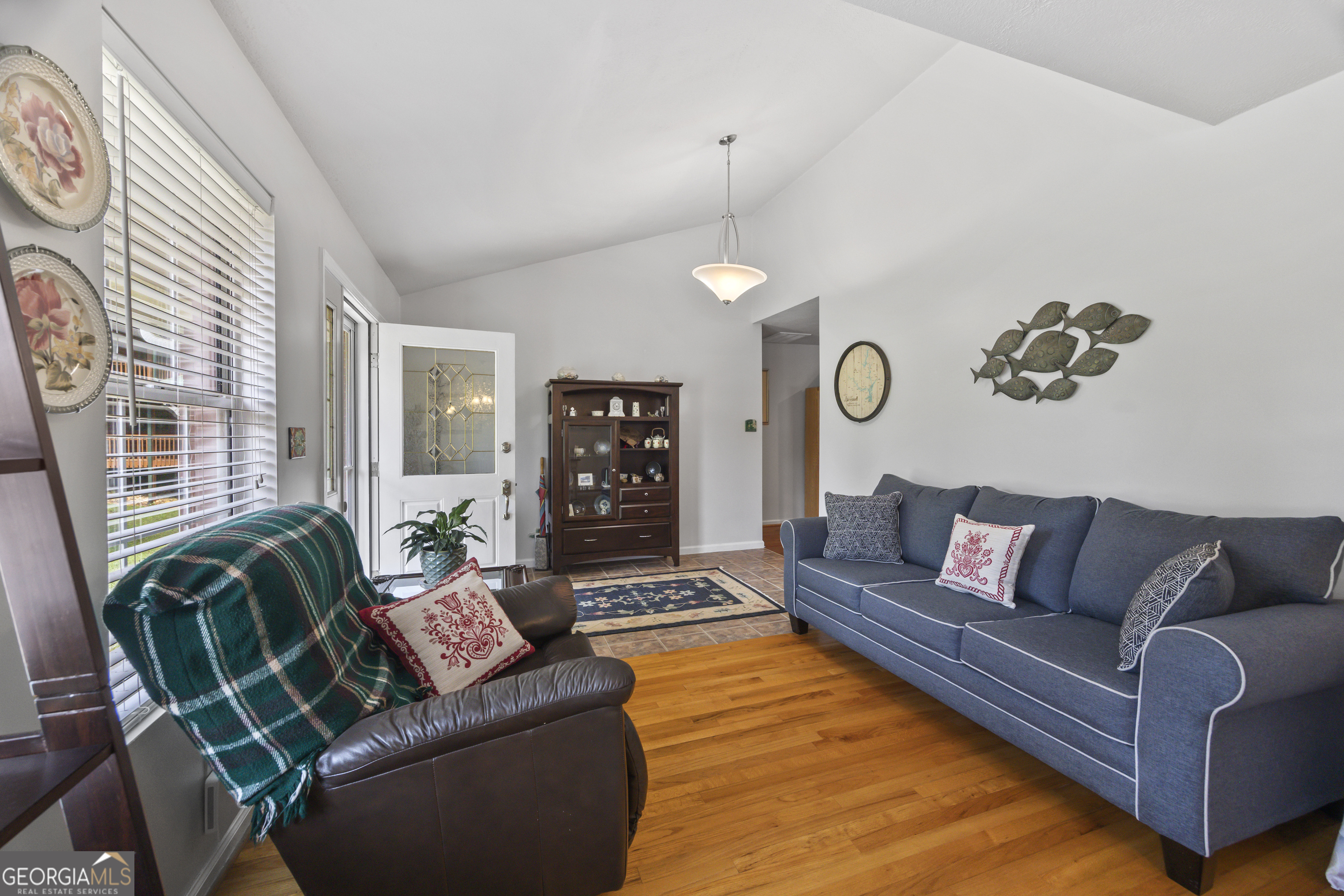 Toccoa, Georgia 30577, United States, 3 Bedrooms Bedrooms, ,3 BathroomsBathrooms,Residential,Active,174913