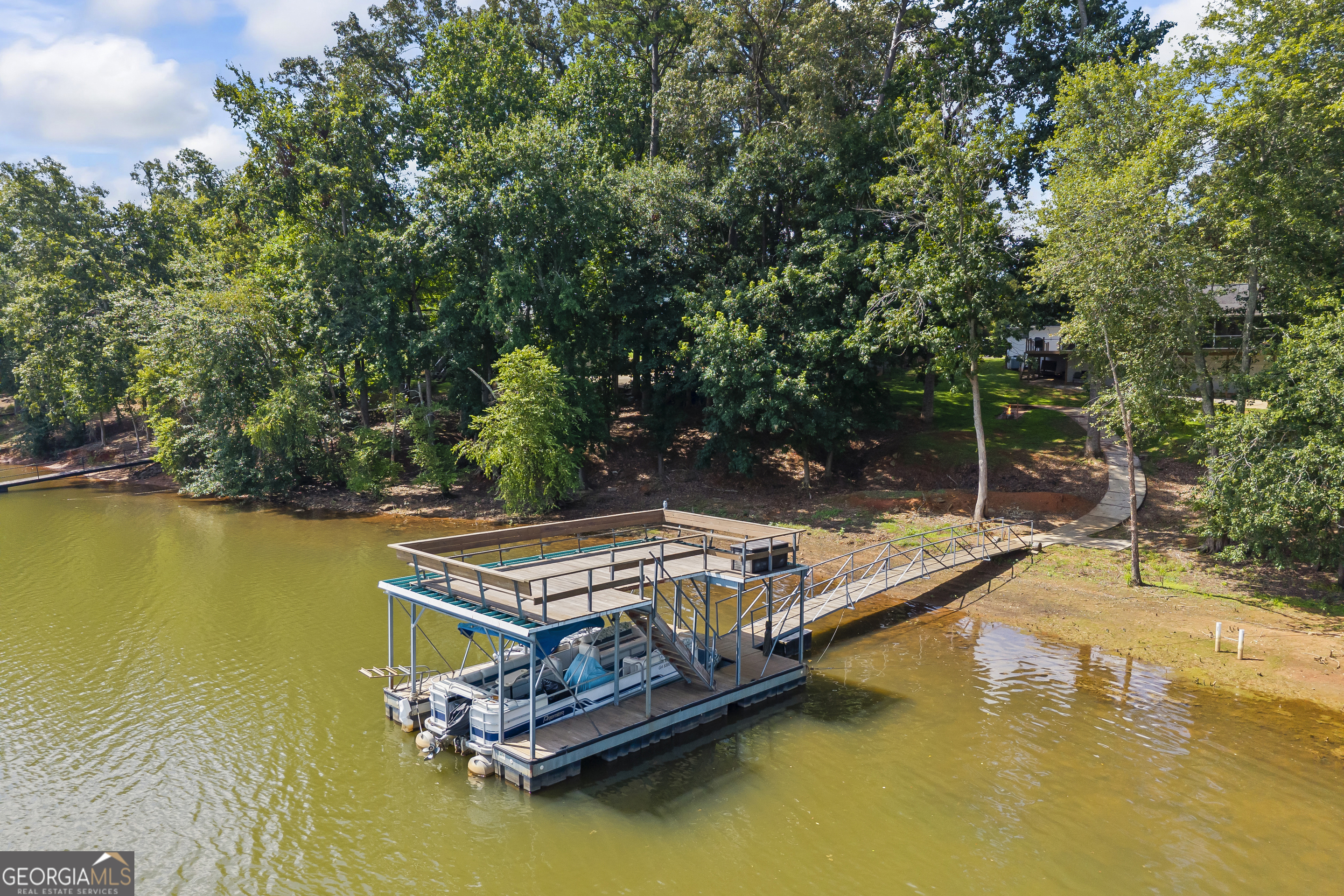 Toccoa, Georgia 30577, United States, 3 Bedrooms Bedrooms, ,3 BathroomsBathrooms,Residential,Active,174913