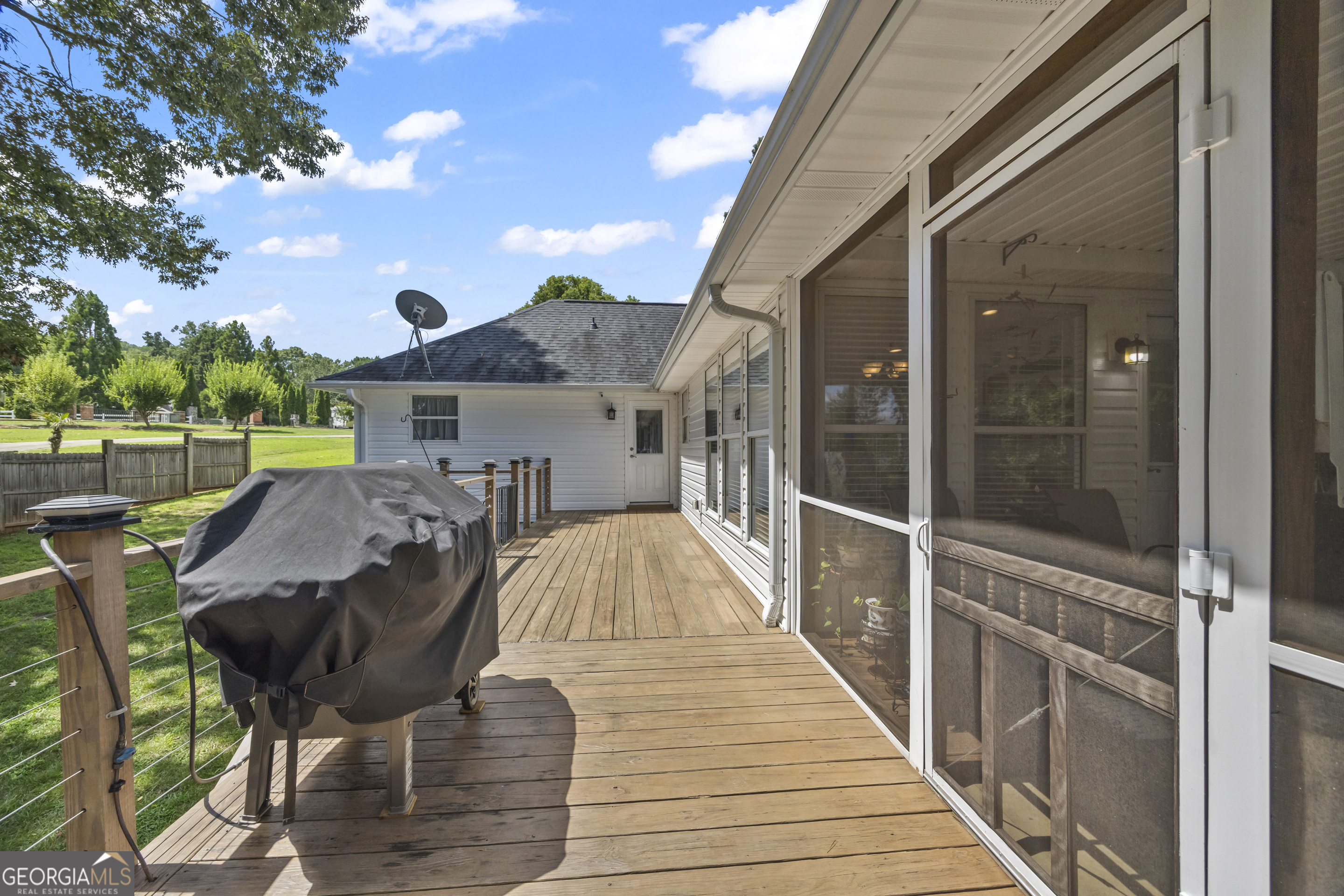 Toccoa, Georgia 30577, United States, 3 Bedrooms Bedrooms, ,3 BathroomsBathrooms,Residential,Active,174913