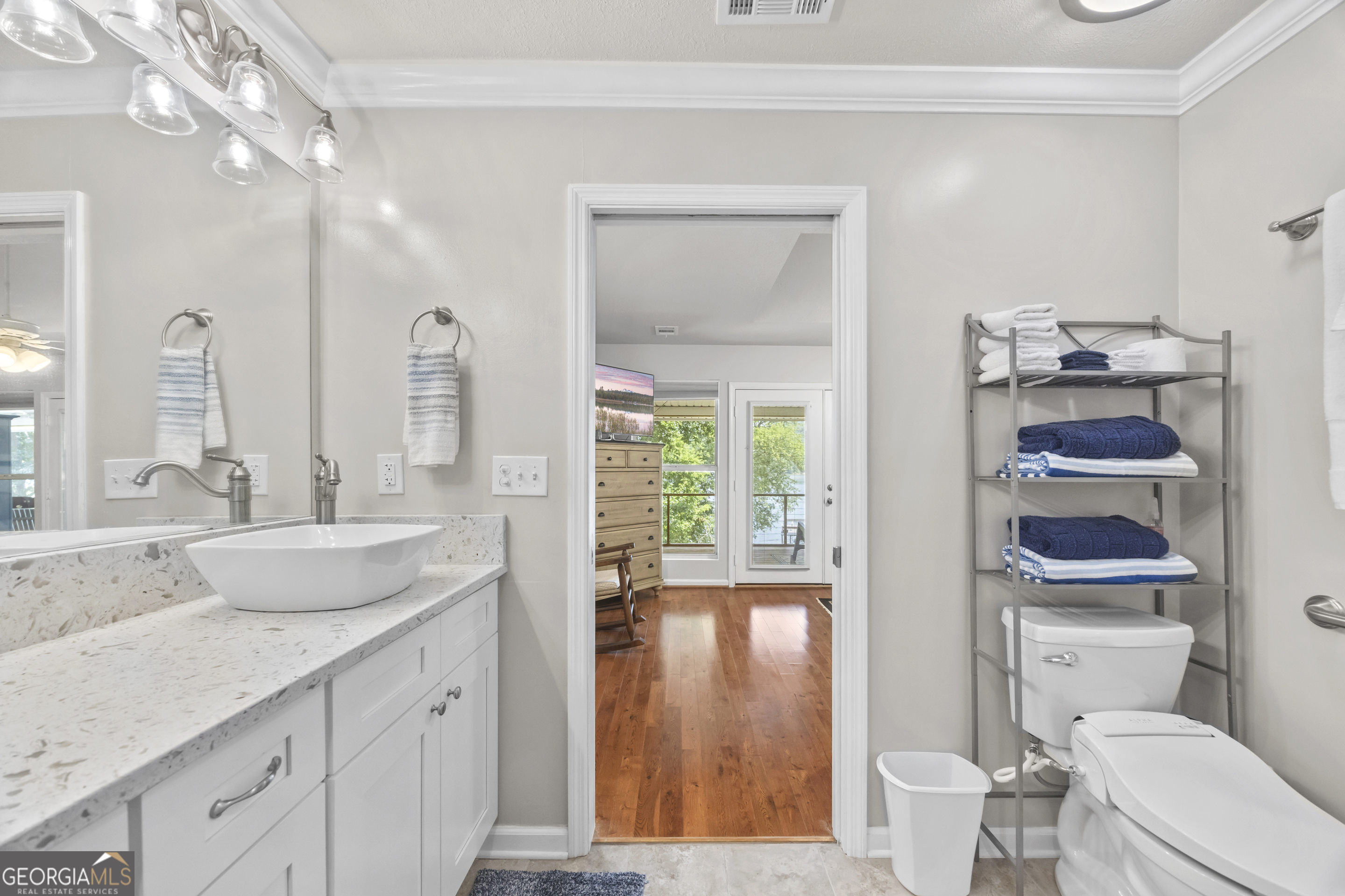 Toccoa, Georgia 30577, United States, 3 Bedrooms Bedrooms, ,3 BathroomsBathrooms,Residential,Active,174913