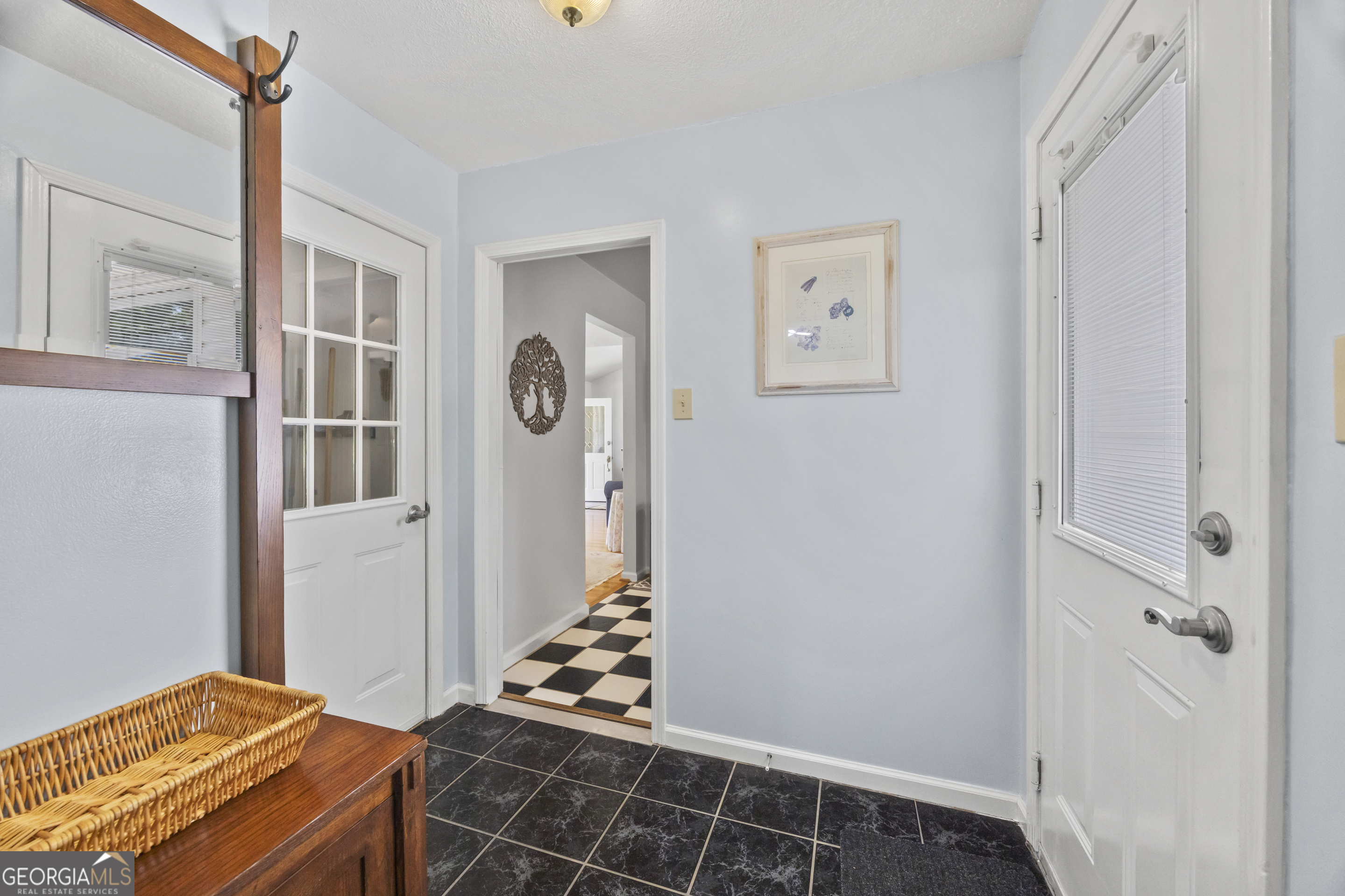 Toccoa, Georgia 30577, United States, 3 Bedrooms Bedrooms, ,3 BathroomsBathrooms,Residential,Active,174913