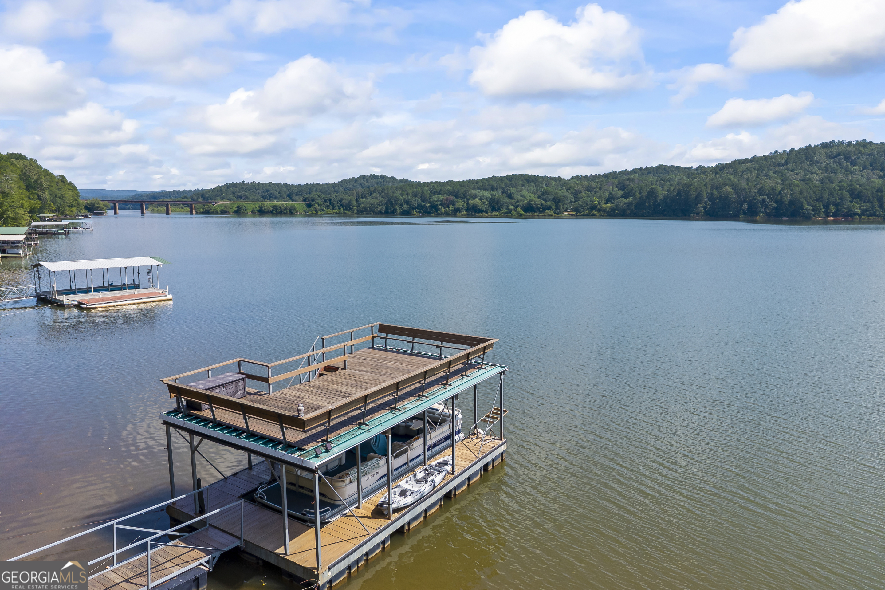 Toccoa, Georgia 30577, United States, 3 Bedrooms Bedrooms, ,3 BathroomsBathrooms,Residential,Active,174913