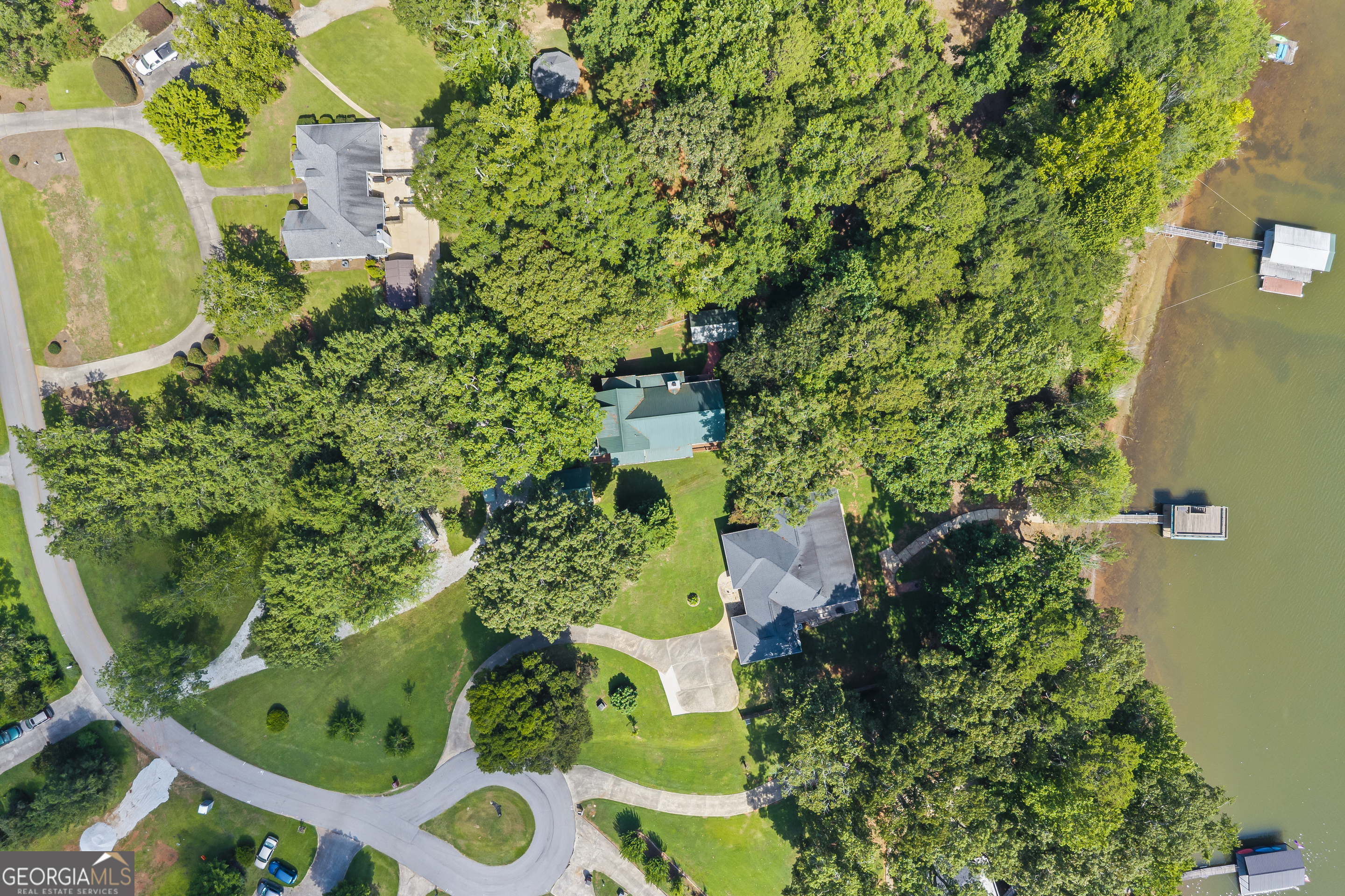 Toccoa, Georgia 30577, United States, 3 Bedrooms Bedrooms, ,3 BathroomsBathrooms,Residential,Active,174913