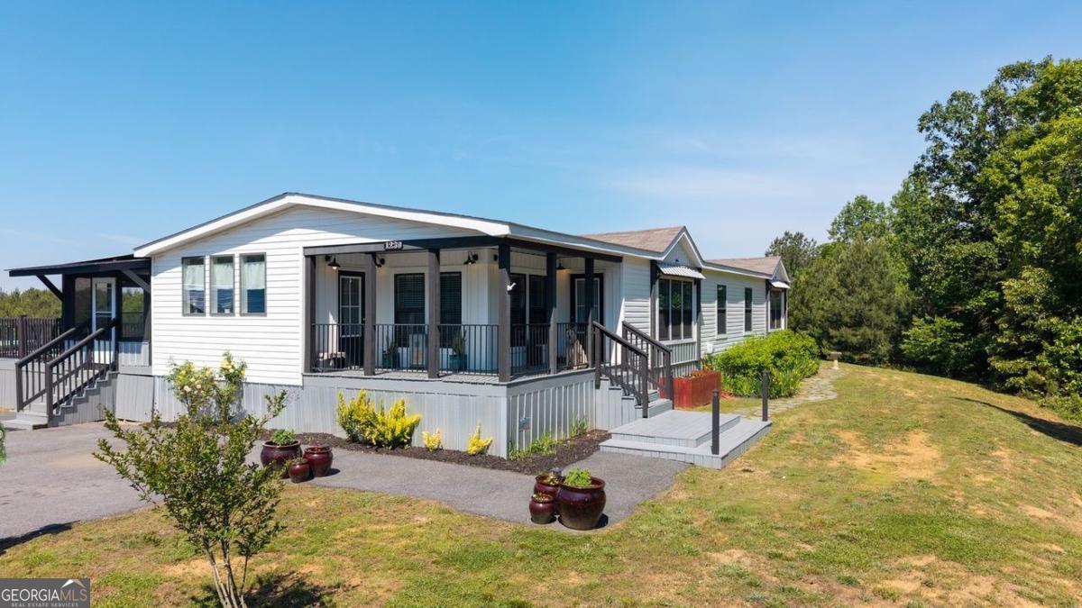 1239 Old Boone Ford RD SE