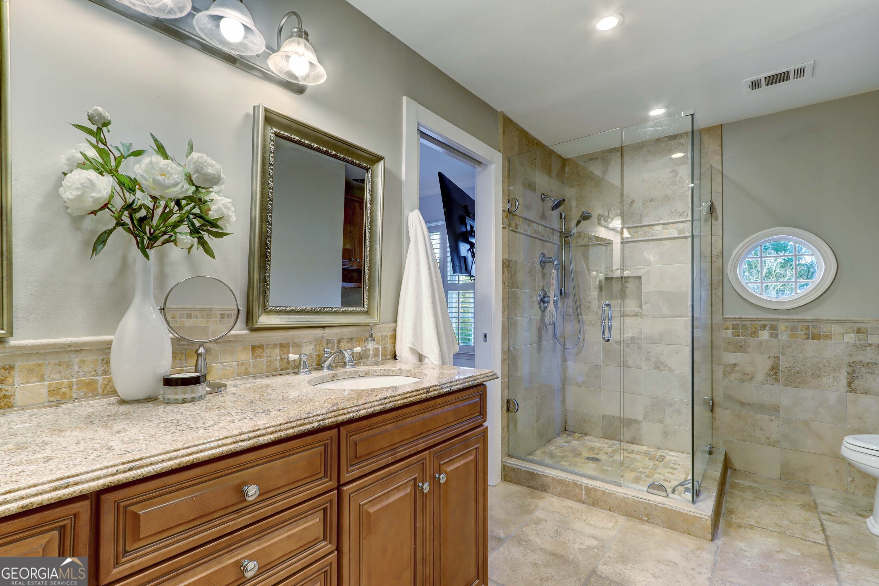 Vinings Ridge - Residential