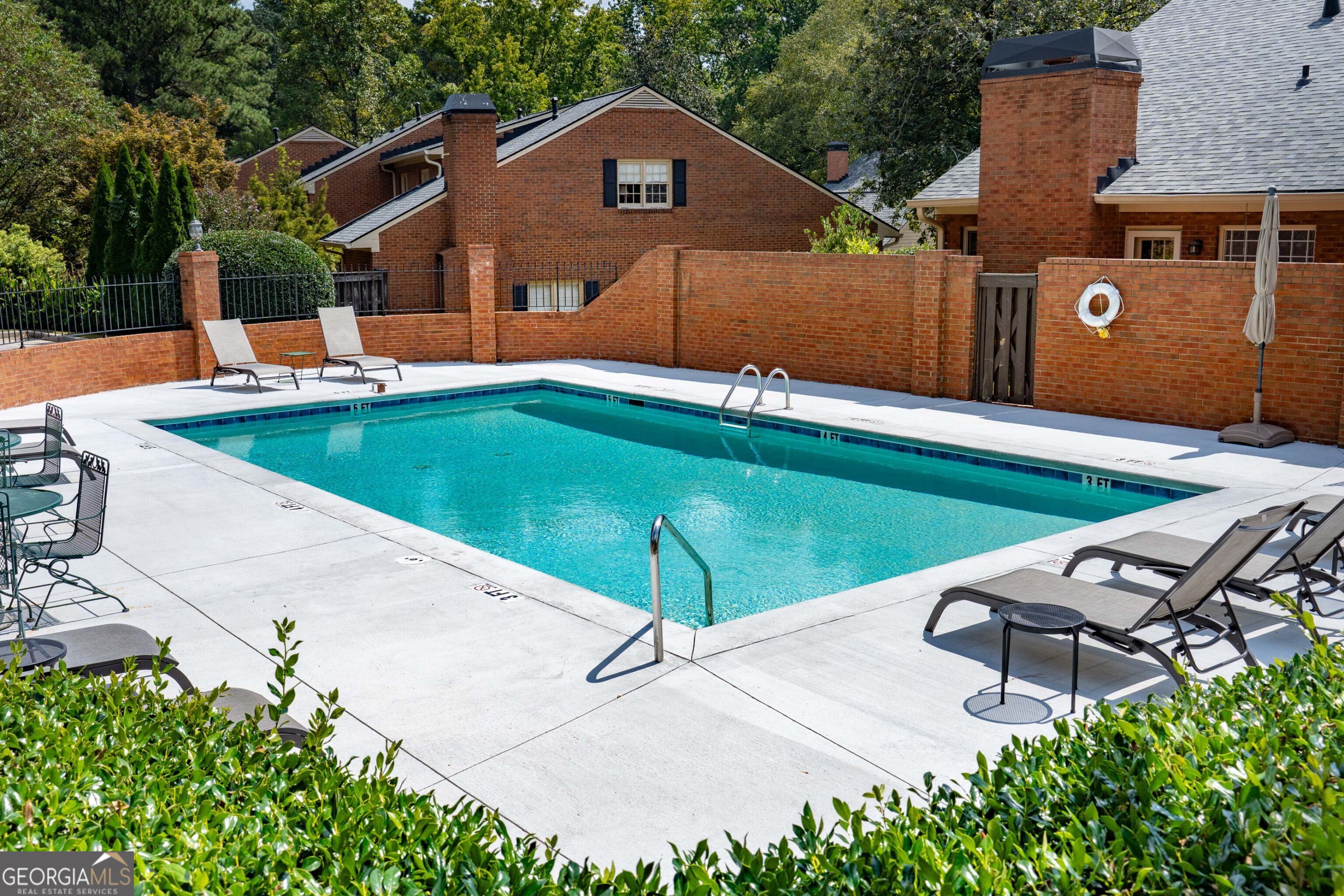 Vinings Ridge - Residential