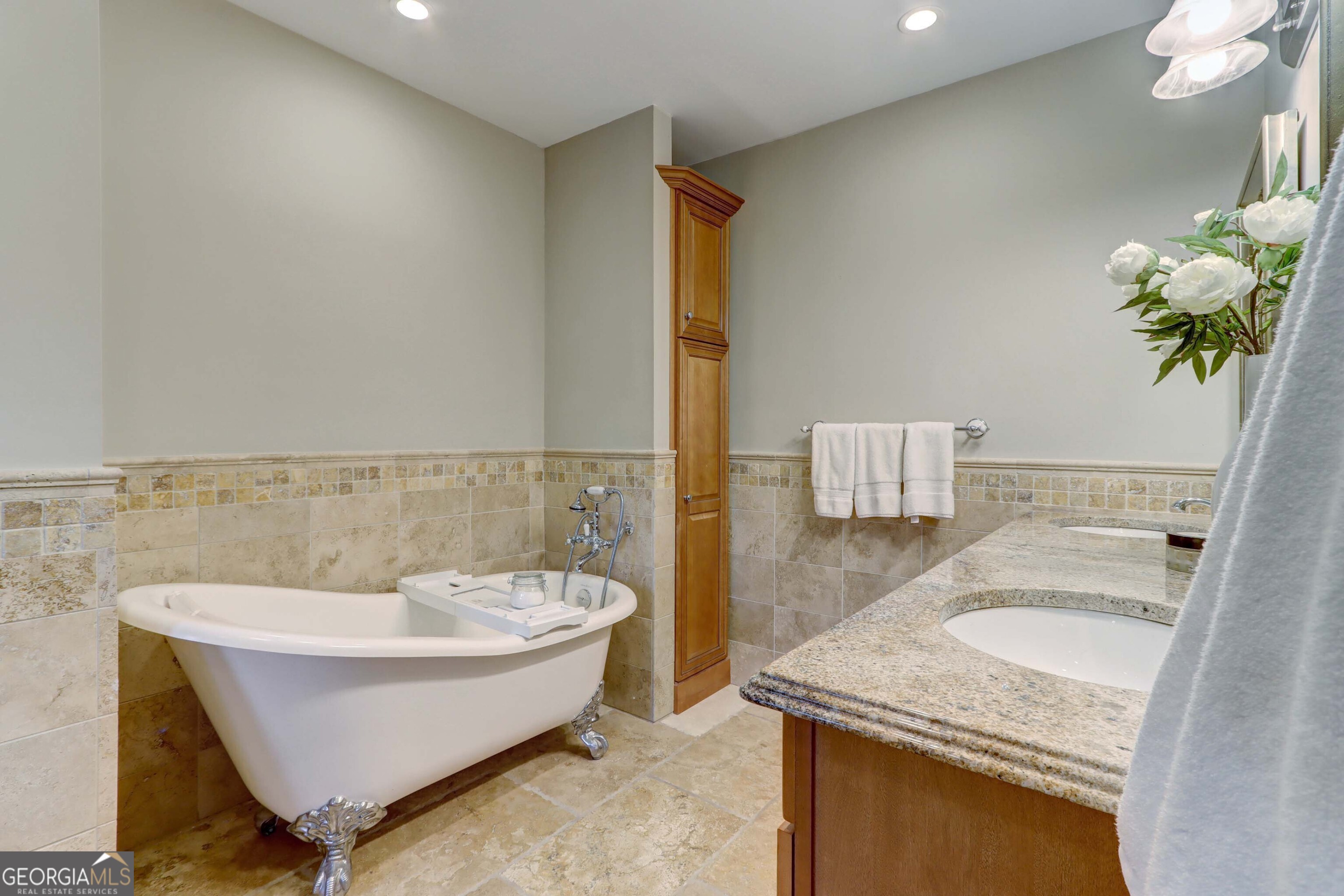 Vinings Ridge - Residential