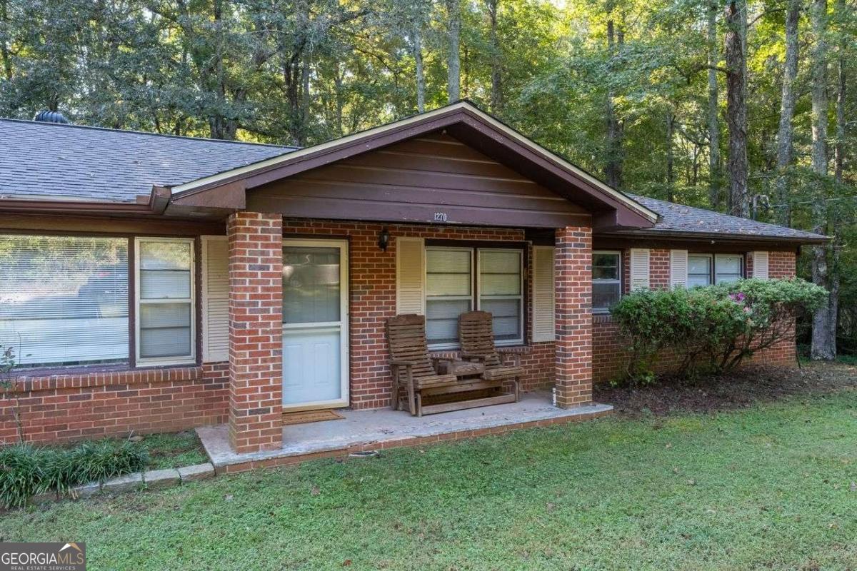 1270 PEEKS FORD RD SE