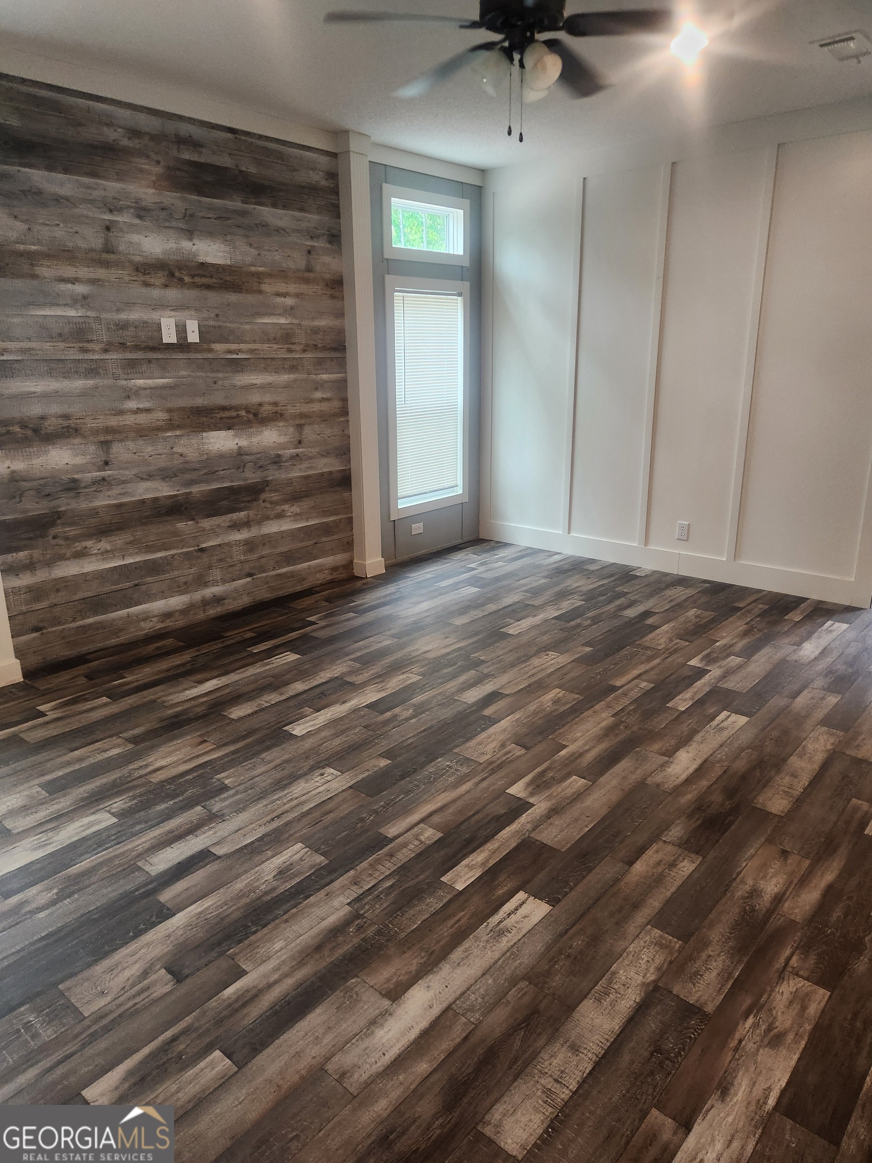 244 White Oak Creek DR