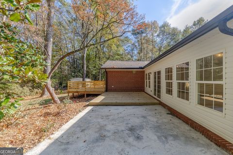 A home in Austell