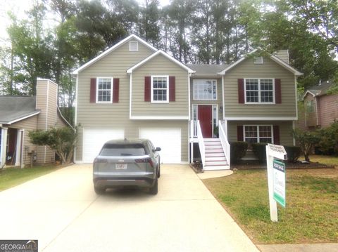 2642 Lake Park BND Acworth GA 30101