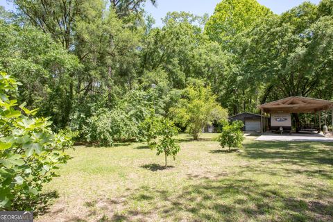 A home in Blackshear