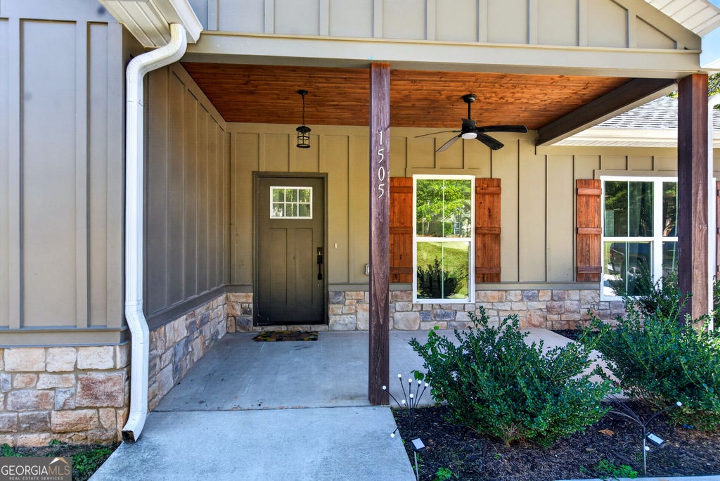 Photo of 1505 Wisteria Drive, West Point, GA 31833 (MLS # 10878890)