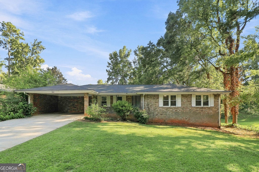 Photo of 2029 Gherry Drive, Austell, GA 30106 (MLS # 10849401)