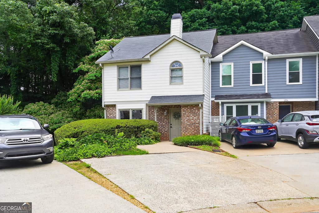 Photo of 1208 Shiloh Circle NW, Kennesaw, GA 30144 (MLS # 10777789)