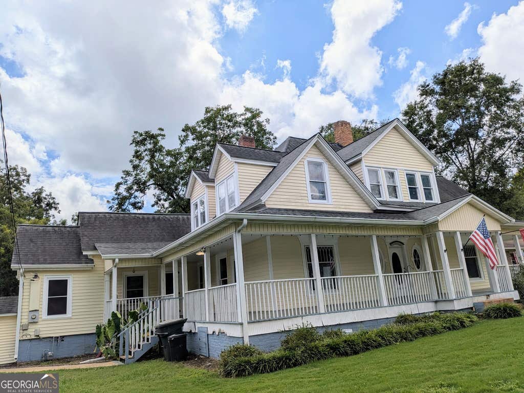 Photo of 231 Bowers Street, Royston, GA 30662 (MLS # 10822390)
