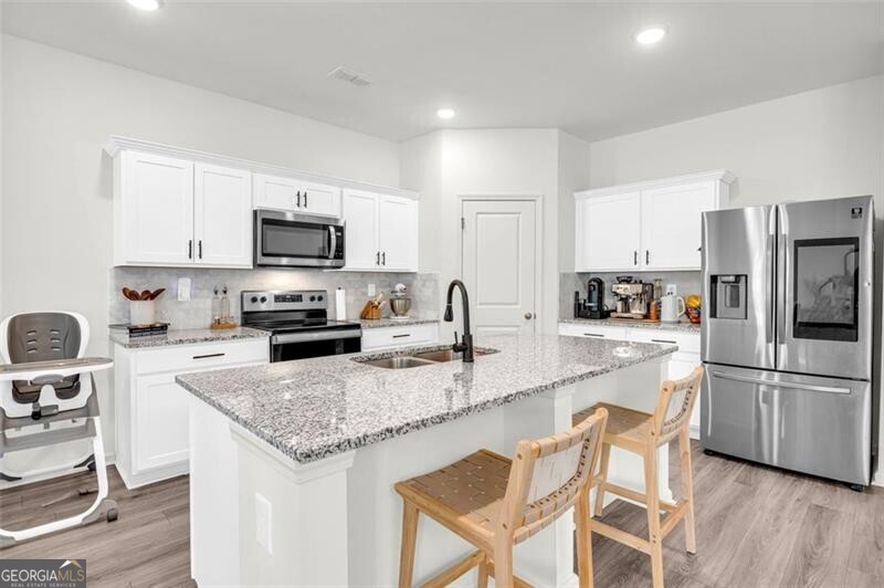 3828 RAMSAY PASS