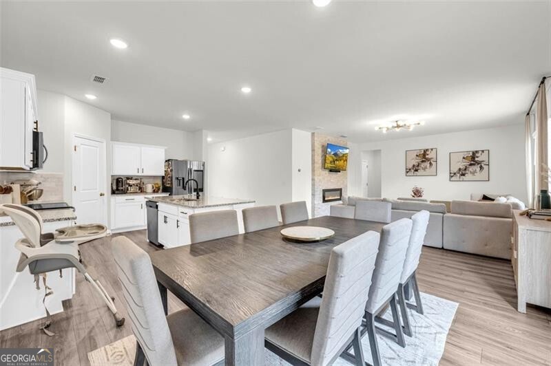 3828 RAMSAY PASS