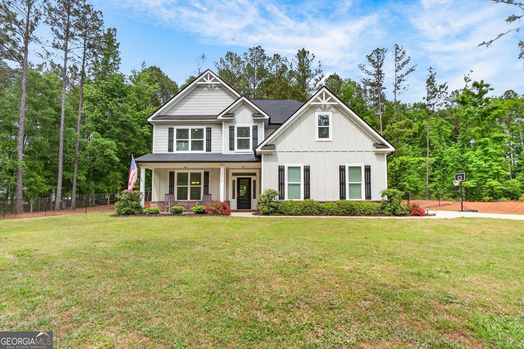 Photo of 1215 Mt Bethel Road, McDonough, GA 30252 (MLS # 10755596)