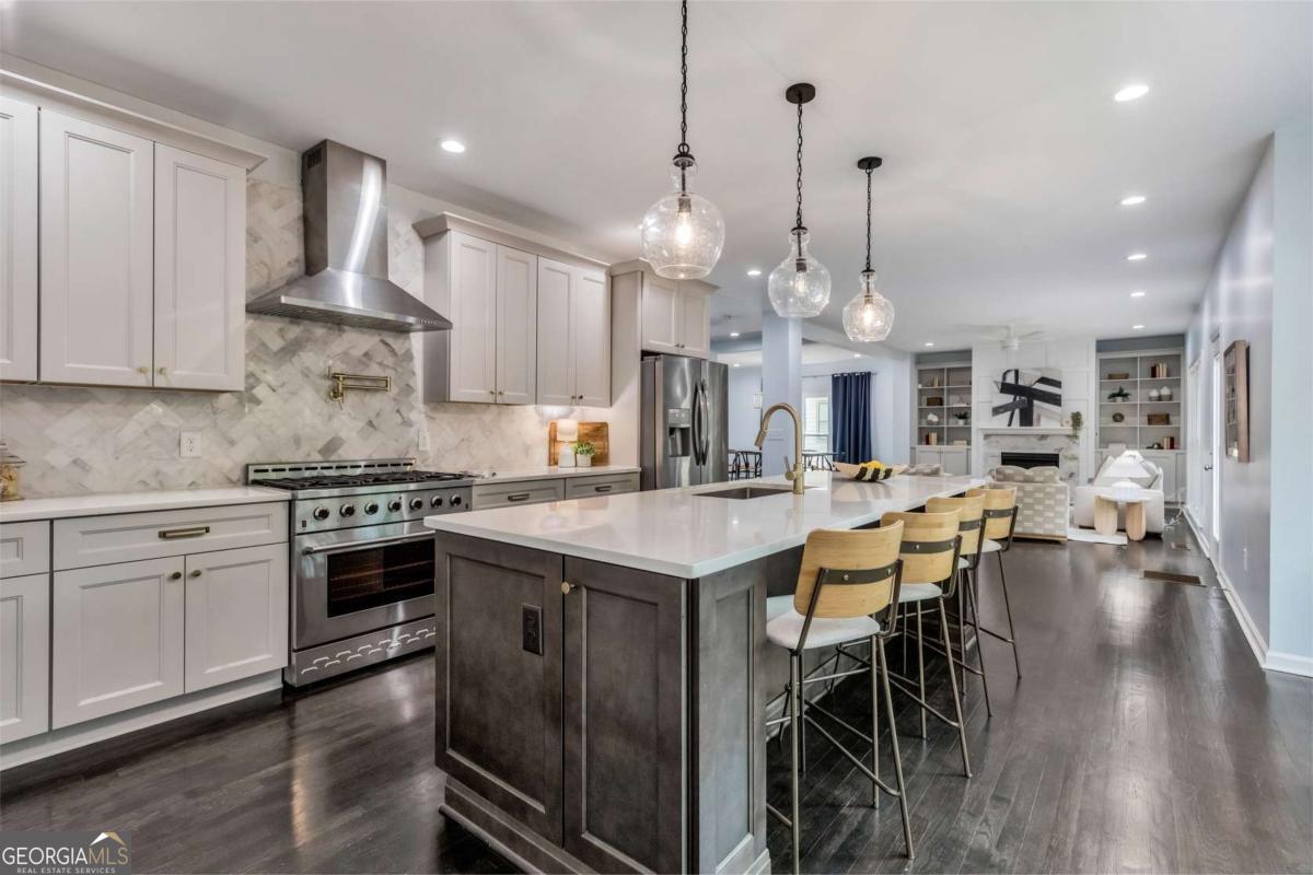 2108 Walnut Creek TRL NW