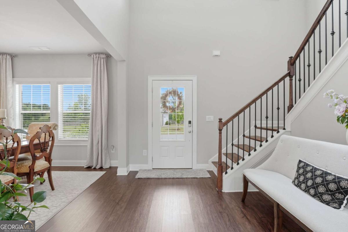 6395 Arlington CIR