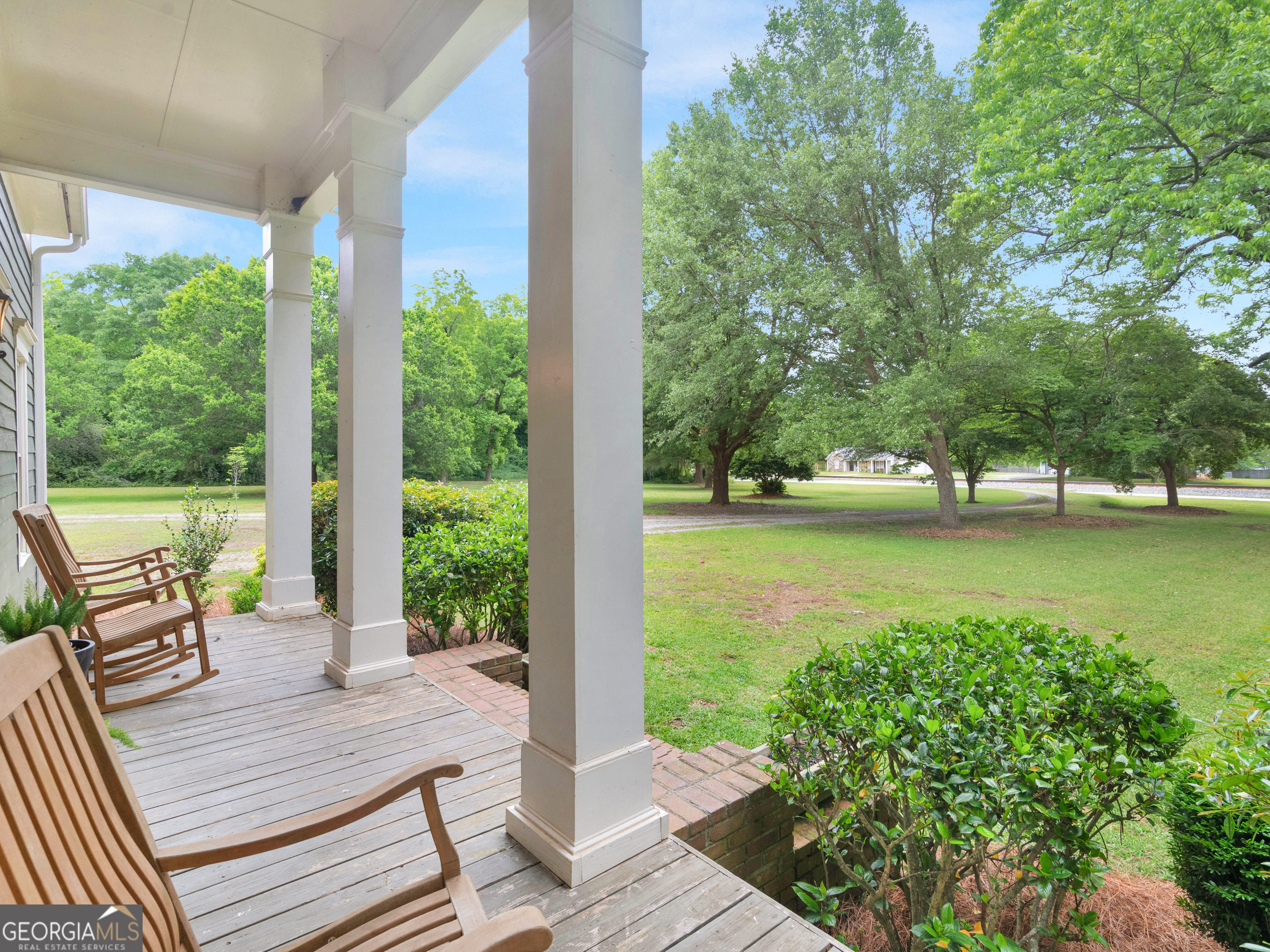 239 Pecan DR
