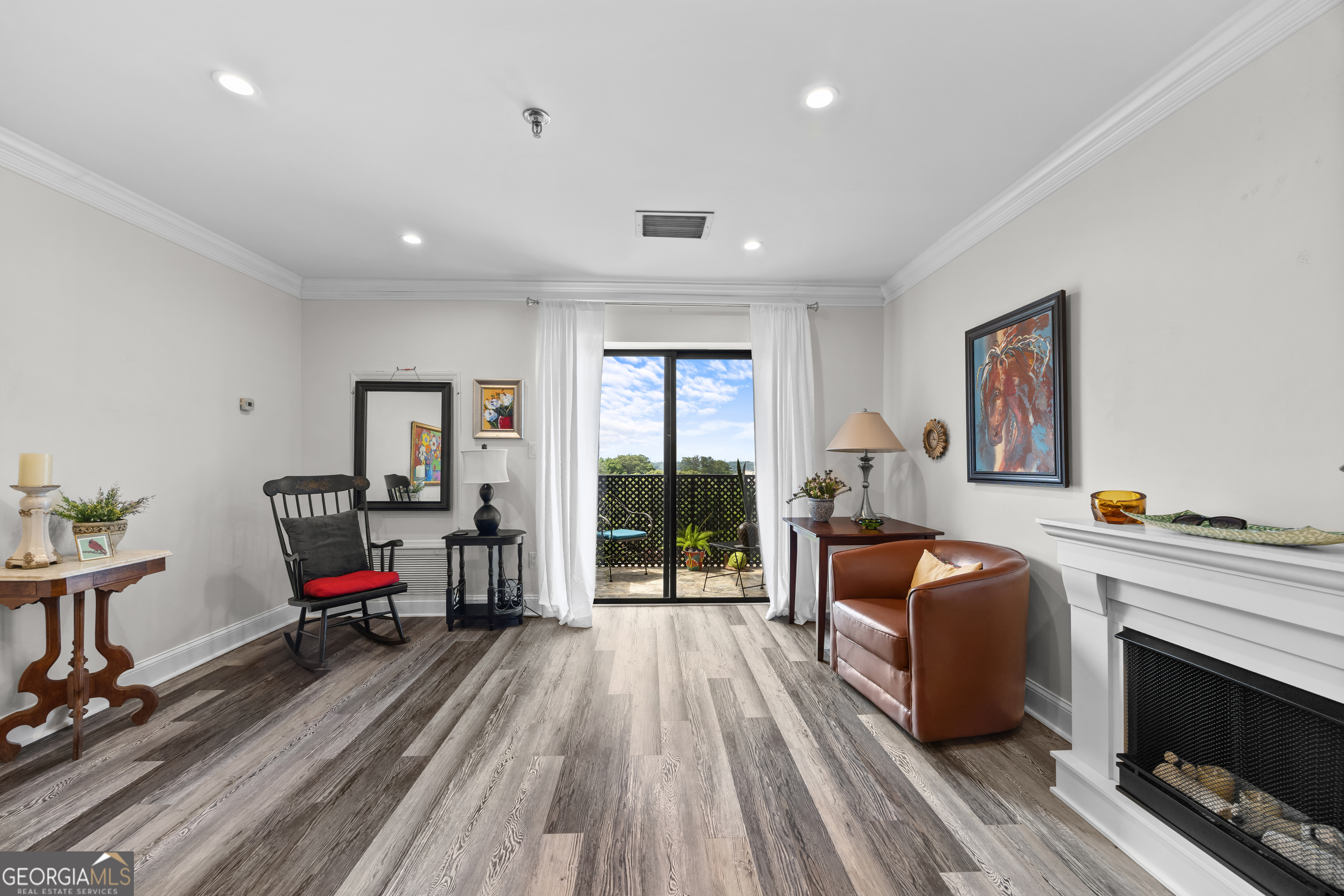 300 Johnson Ferry RD NE B812