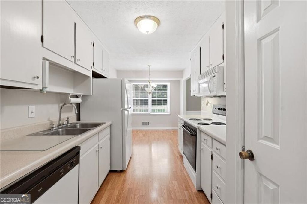 Photo of 3784 Butterfield Drive NW, Kennesaw, GA 30152 (MLS # 10795751)