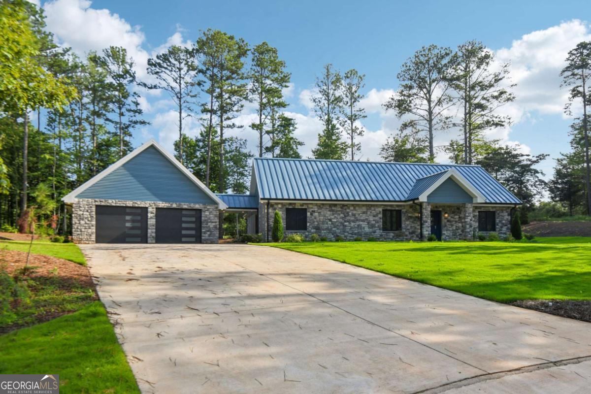 40 Red Oak CIR