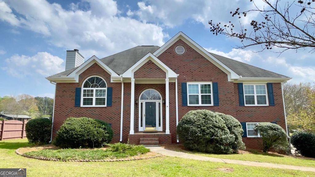 Photo of 1945 Morgan Drive, Cumming, GA 30040 (MLS # 10719104)