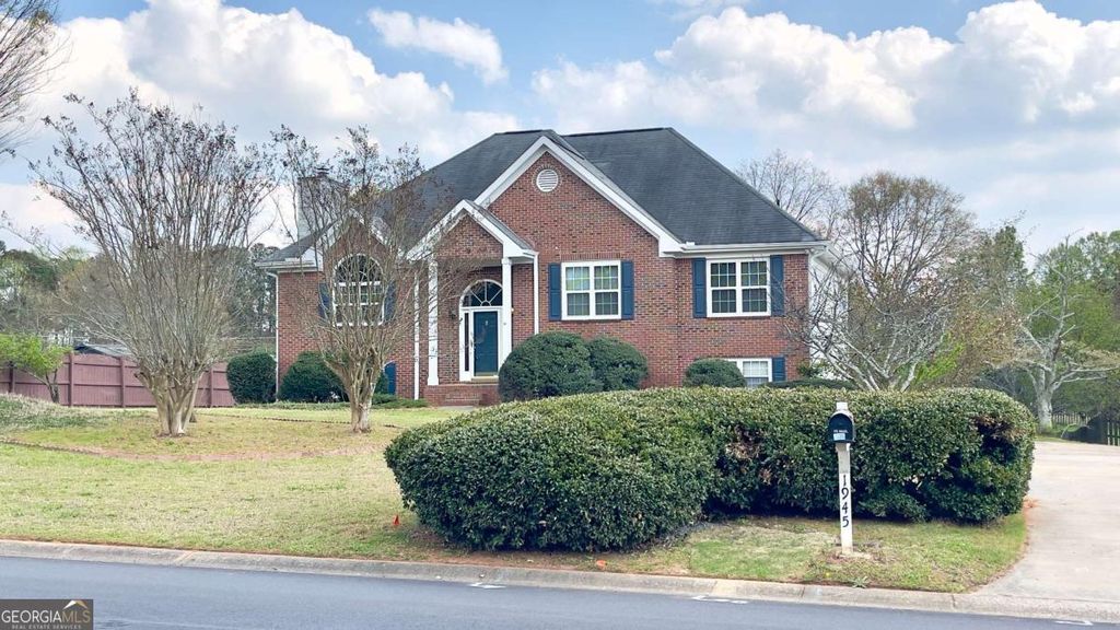 Photo of 1945 Morgan Drive, Cumming, GA 30040 (MLS # 10719104)