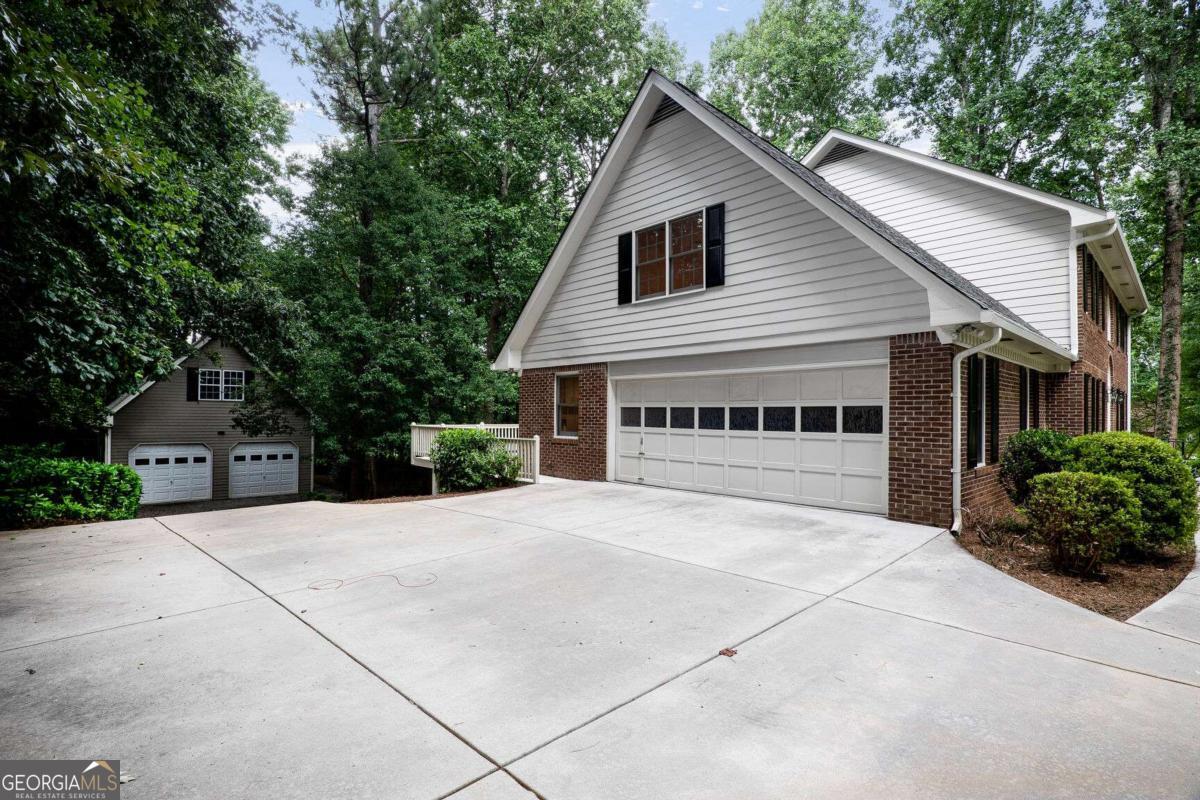 11395 West RD