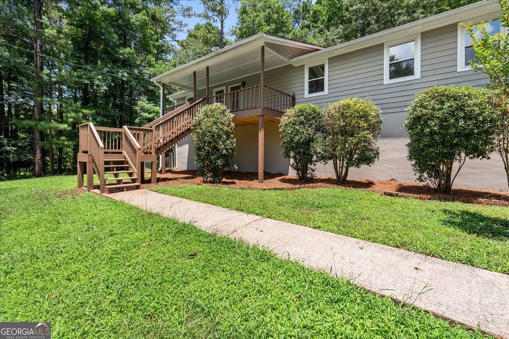 Photo of 3691 Carolyn Farm Road, Douglasville, GA 30135 (MLS # 10799800)