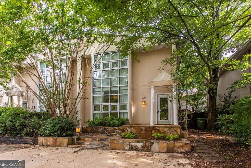 Photo of 1214 Cleburne Avenue, Atlanta, GA 30307 (MLS # 10655996)