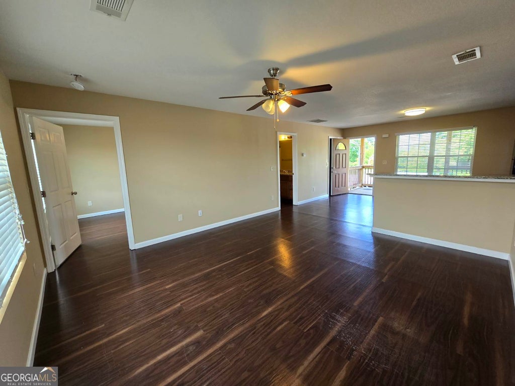 Photo of 255 LA VISTA, Blue Ridge, GA 30513 (MLS # 10841952)