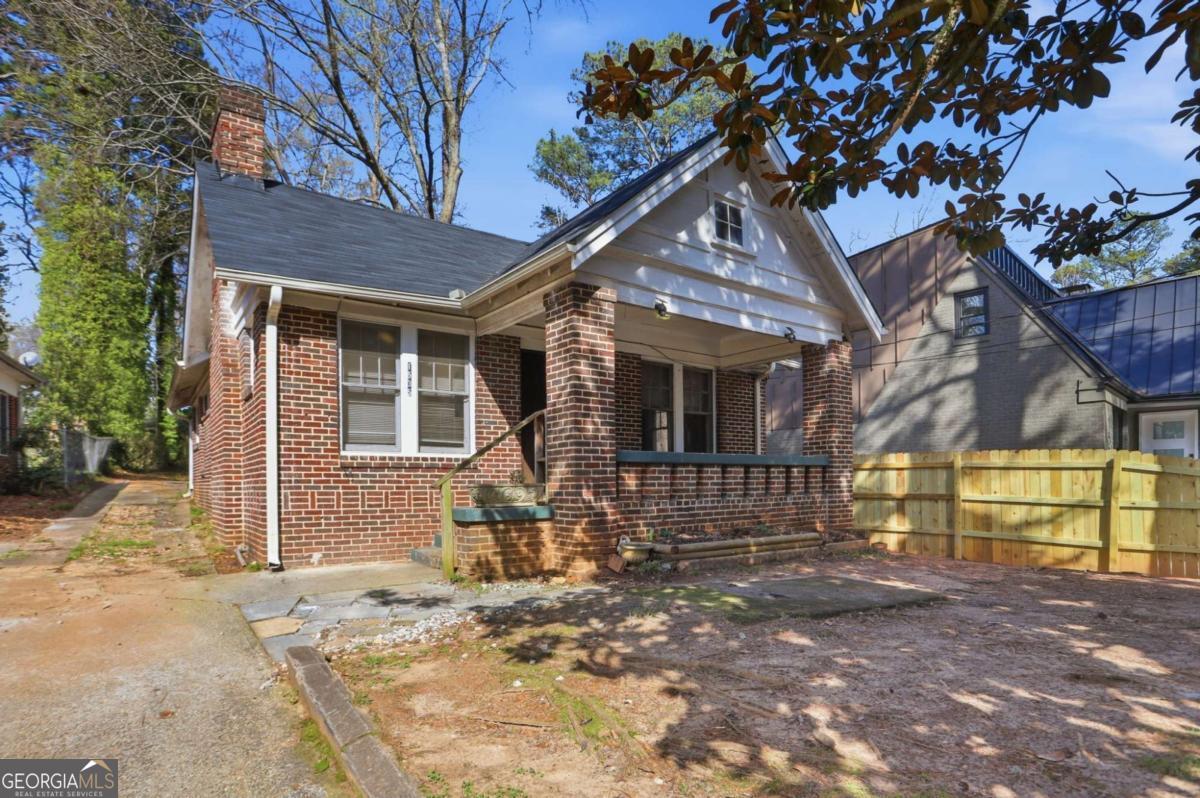 1535 Pineview TER SW