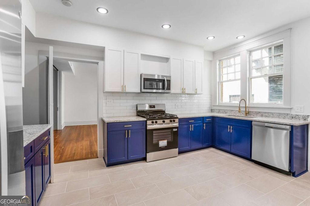 Photo of 754 Juniper Street NE #4, Atlanta, GA 30308 (MLS # 10759016)