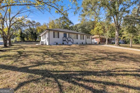 2693 Larkspur DR SE Atlanta GA 30316