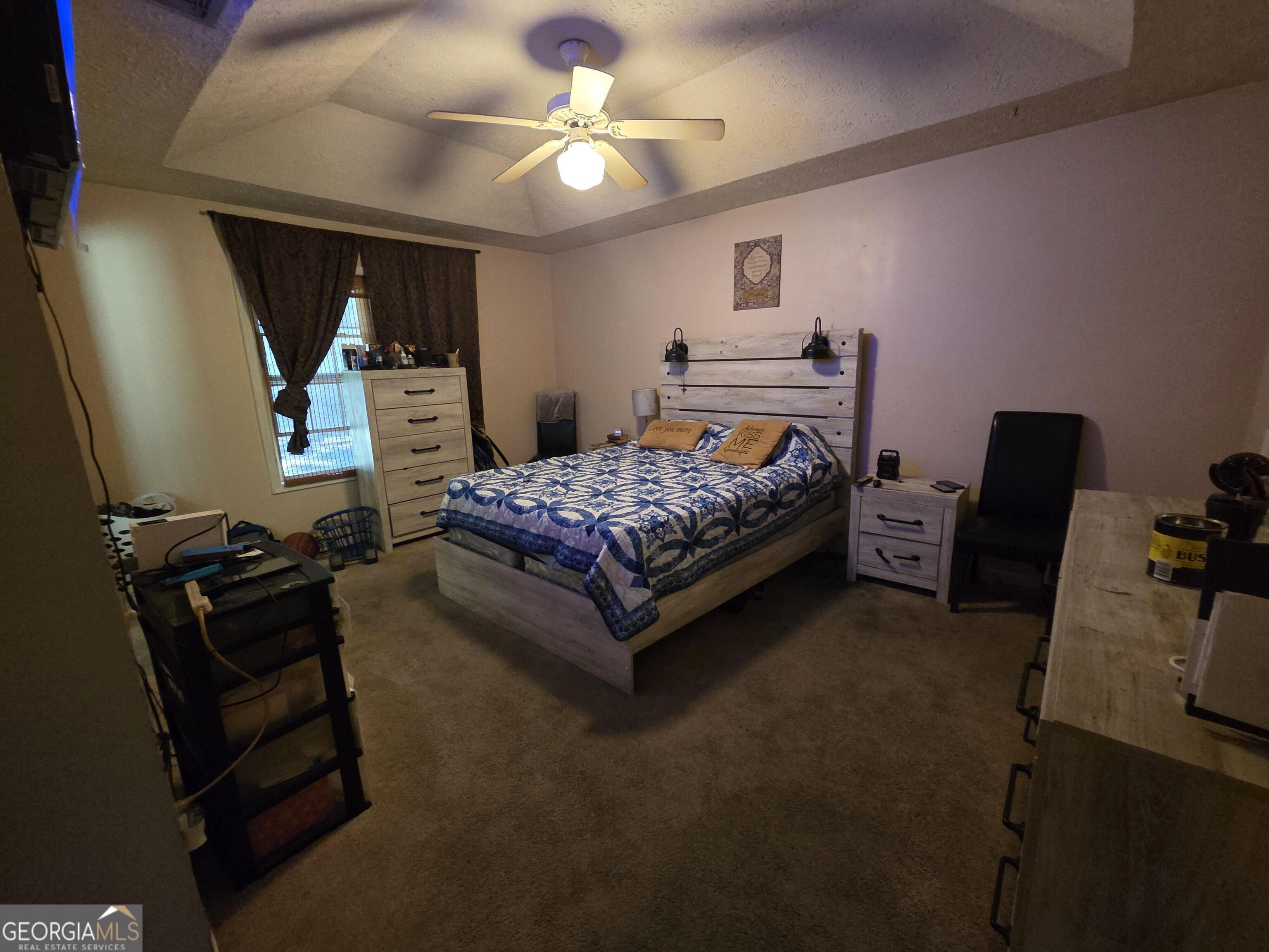 RIDGEFIELD - Residential