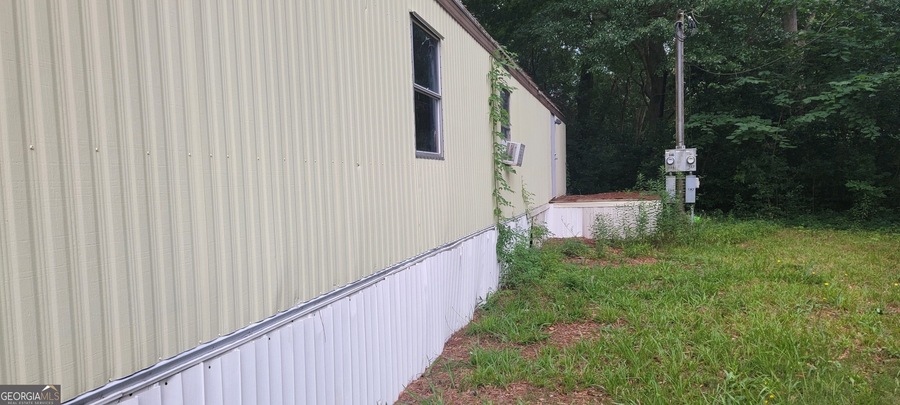 800 Morris RD 118
