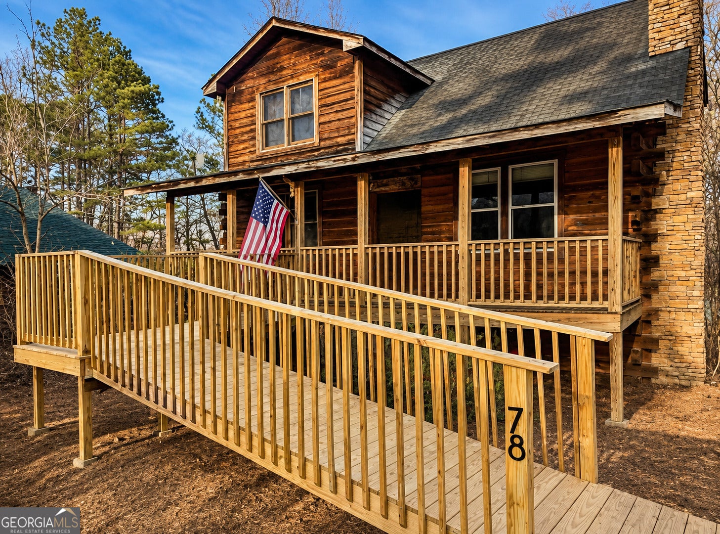 78 Pine DR