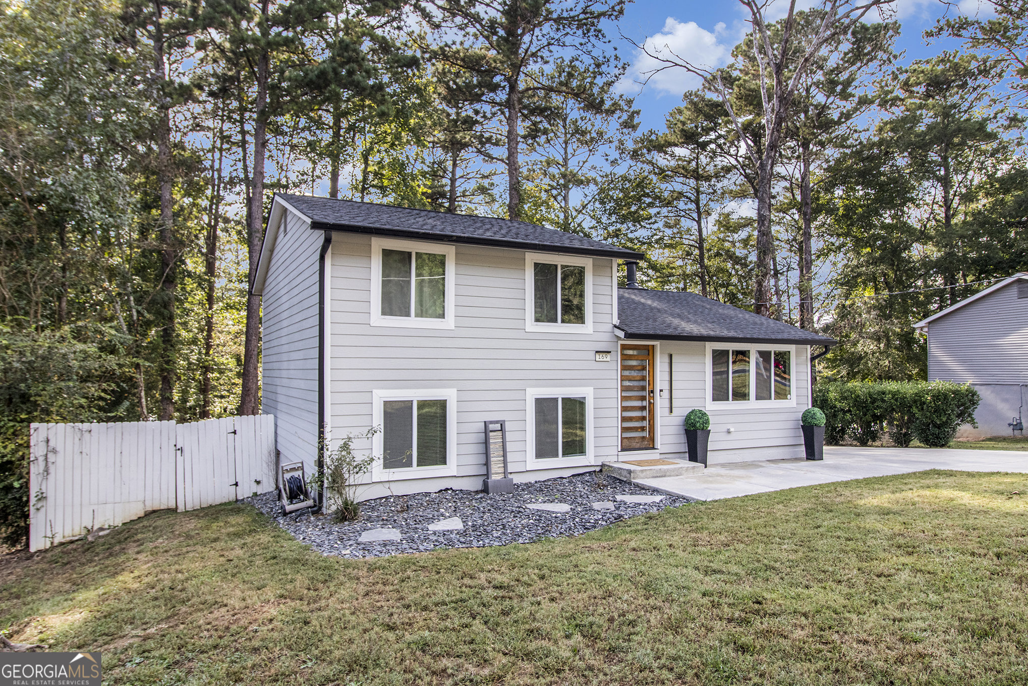 169 Wynnmeade PKWY