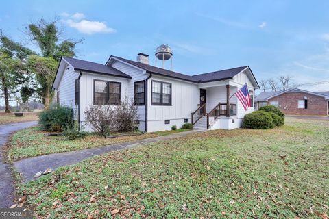 Photo of 121 Mimosa Drive, Jenkinsburg, GA 30234 (MLS # 10675074)