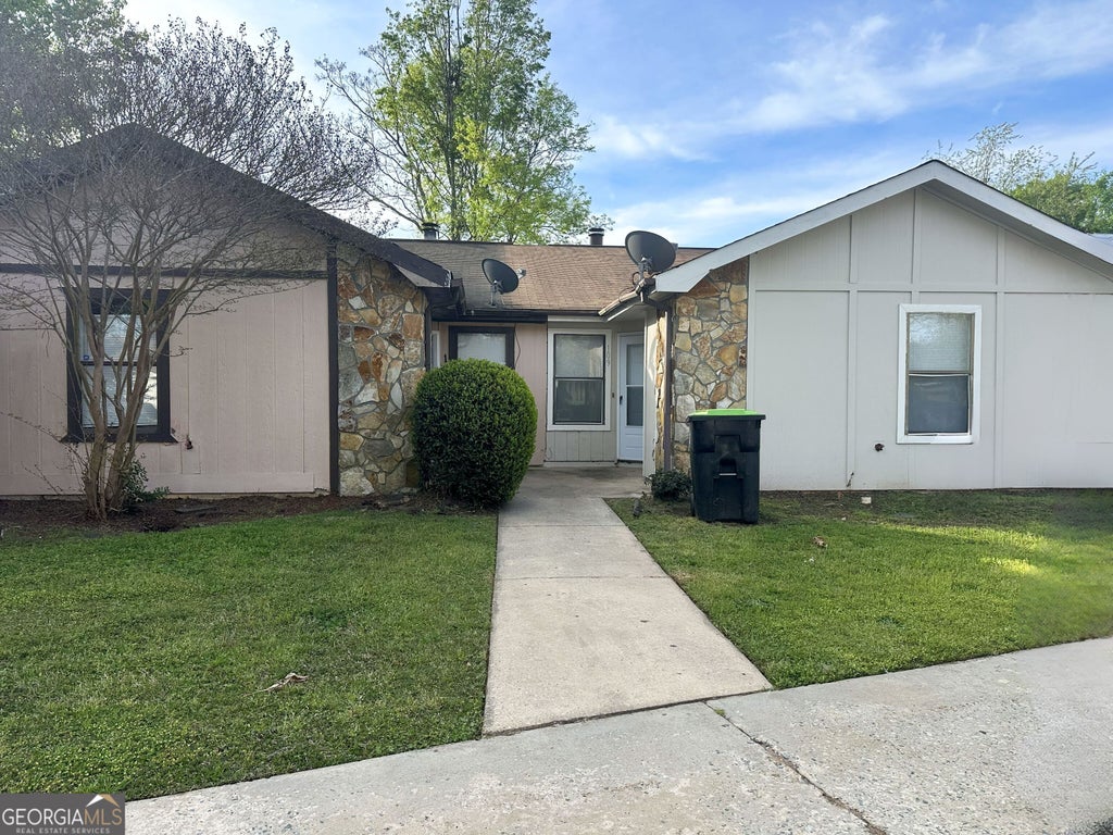 Photo of 99 Brookhaven Circle, Warner Robins, GA 31093 (MLS # 10875960)