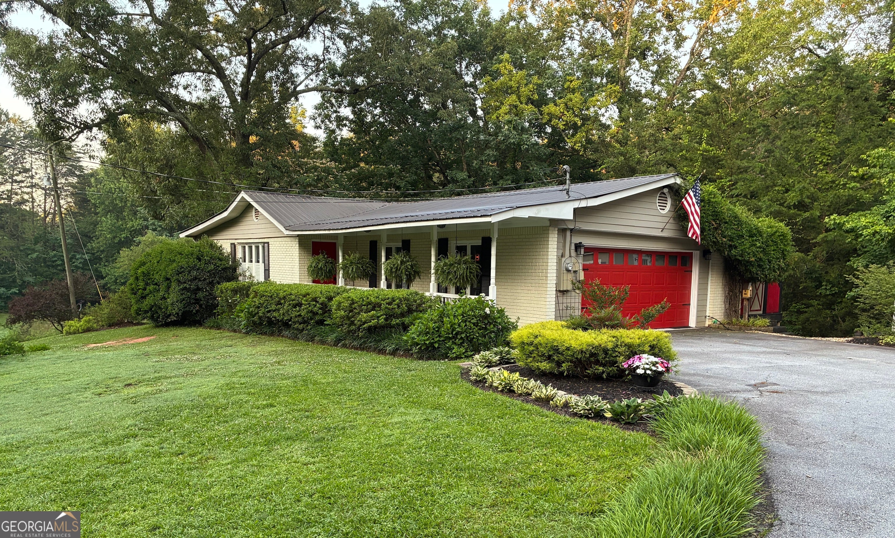 238 Currahee CIR
